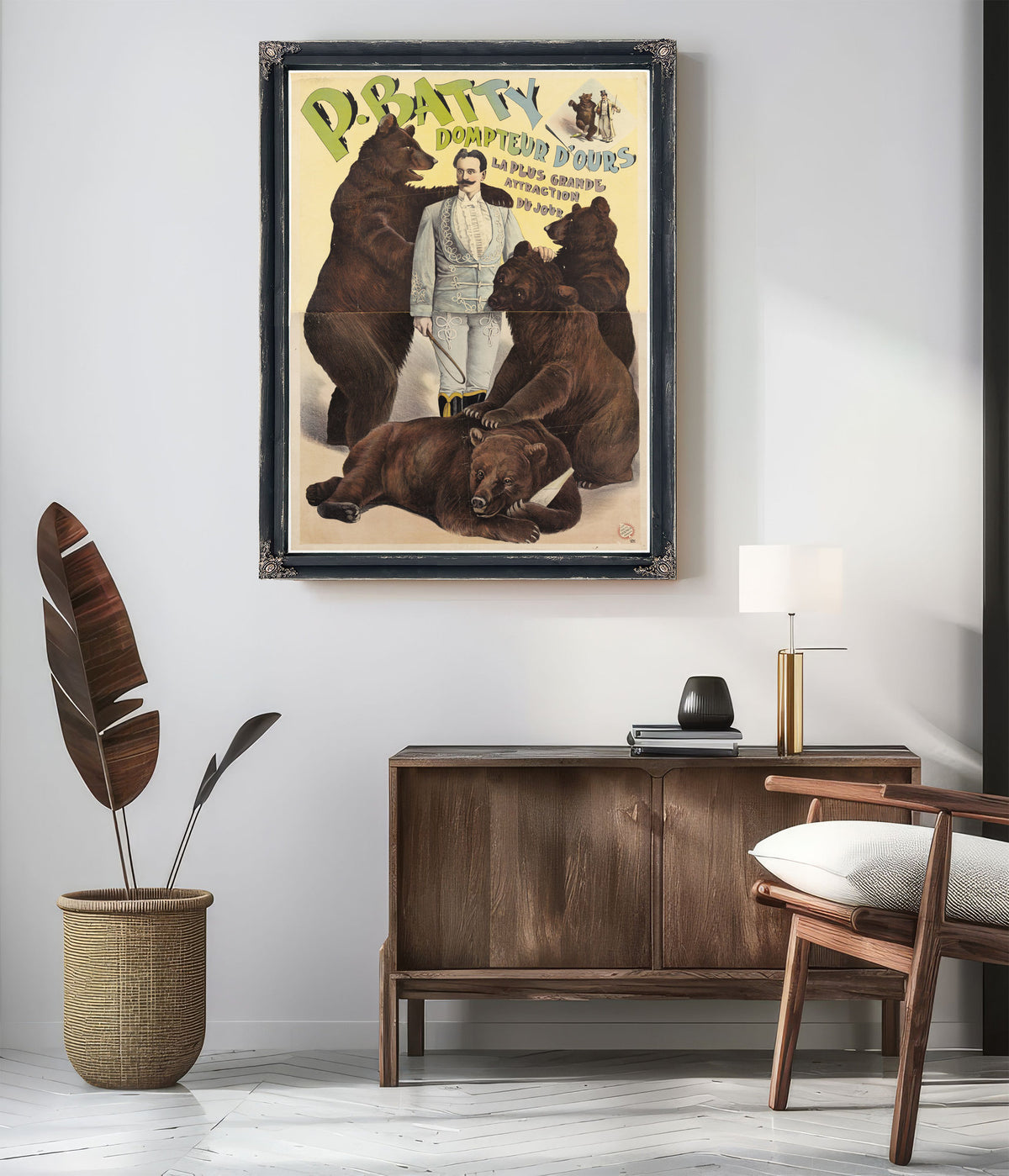Batty Montreur D Ours la Plus Grande By Vintage Circus Posters