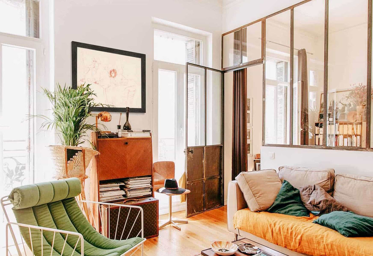 Elles Woman Carrying A Tray Mme Baron And Mlle Popo by Henri De Toulouse Lautrec