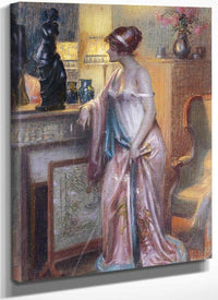 Dame Regardant Une Statue By Enjolras Delphin Fine Art Print