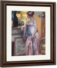 Dame Regardant Une Statue By Enjolras Delphin Fine Art Print