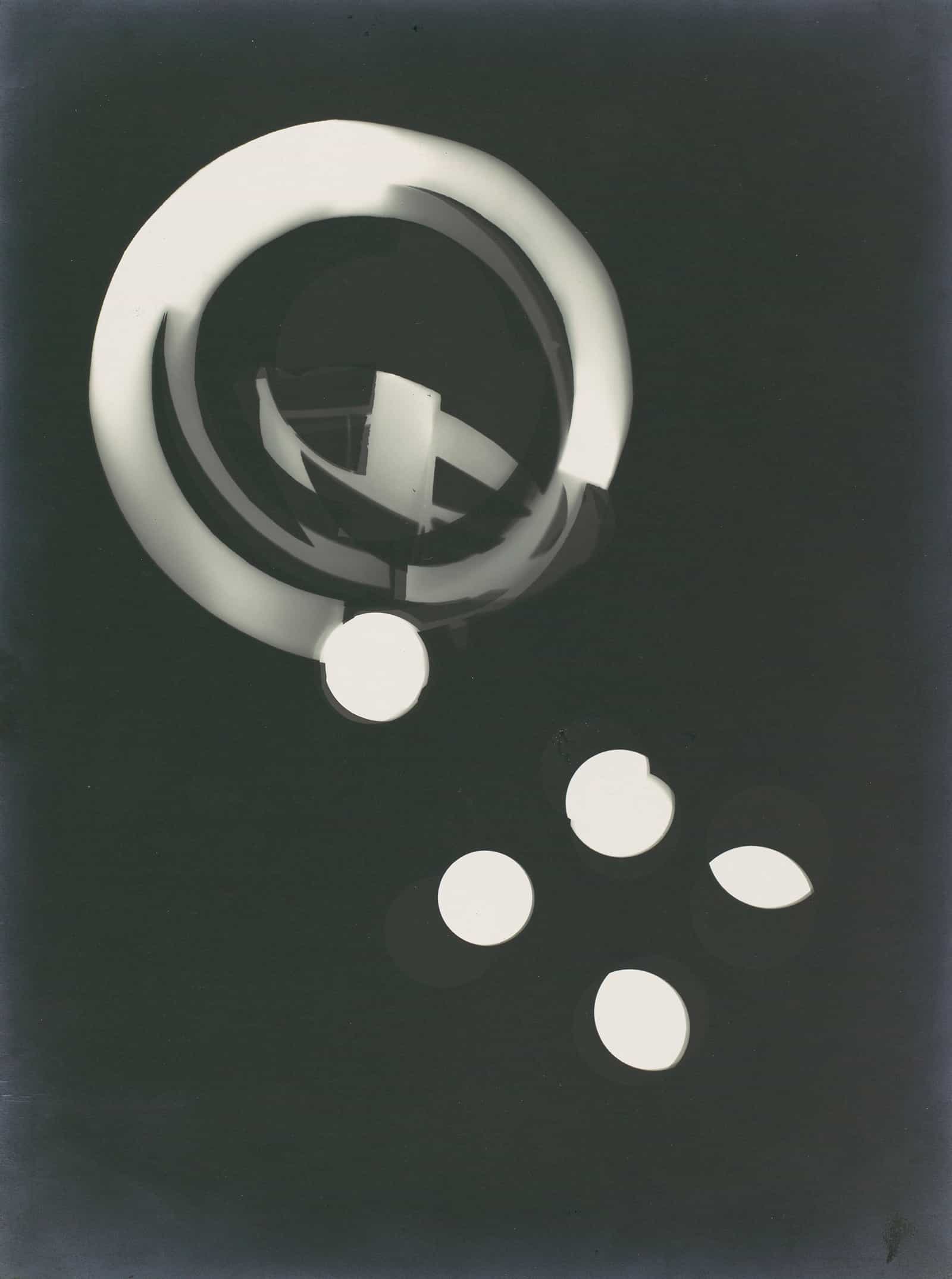 Fotogramm by Laszlo Moholy Nagy